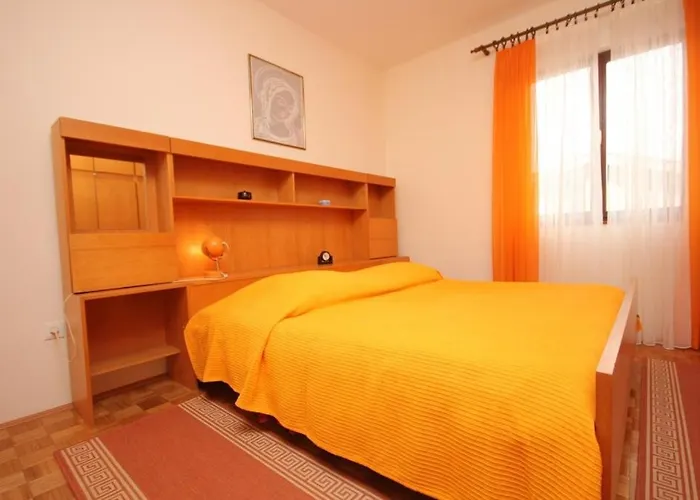 Appartement By The Sea Preko, Ugljan - 8522 *